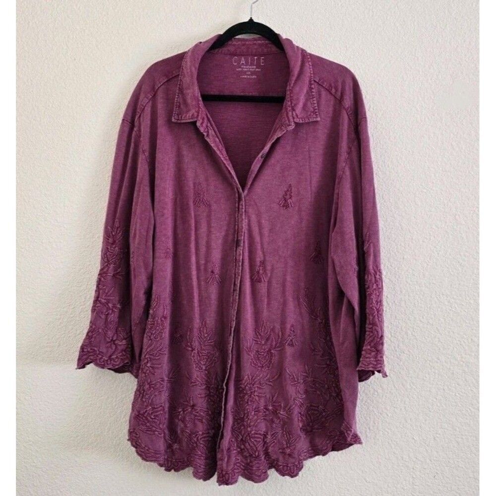 CAITE Handmade With Heart And Soul Tunic Sz 1X Embroidered Acid Wash Top Boho